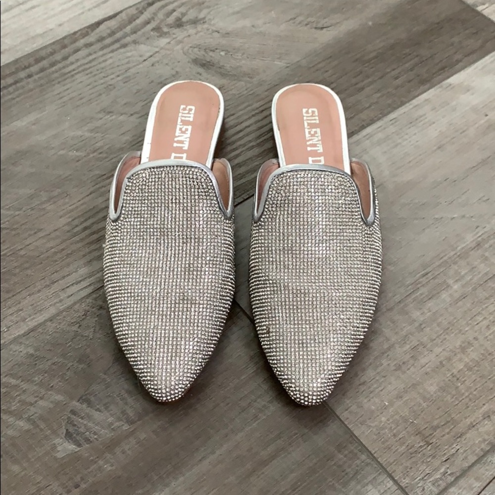 Silent D Bianca Rhinestone Flat